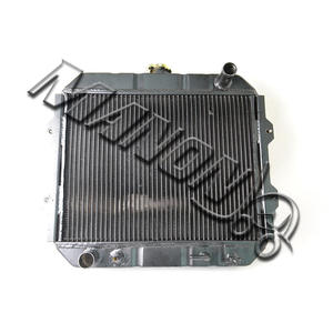 Conjunto de Radiador para Montacargas Mitsubishi, Pieza de Repuesto Nueva para el Sistema de Refrigeración del Motor de Mitsubishi - Product Image 1