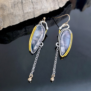 Eleganti Orecchini Pendenti a Forma di Cigno con Ciondolo in Quarzo Rosa, Placcatura Bicolore, Gioielli alla Moda per Donne - Product Image 2