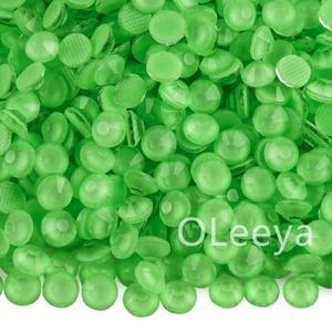 OLeeya Factory Wholesale High Quality Hotfix Crystals Candy Colors Iron on Rhinestones Glass Hot Fix Rhinestones for <b>Clothes</b> - Product Image 3