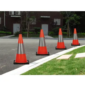 Cone de controle de tráfego para estacionamento, barricada de PVC para eventos de construção, segurança rodoviária, limão, arroz, 700 mm