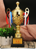 Trophée en métal personnalisé en gros, design sur mesure, prix abordable, en bronze, avec logo, artisanat métallique, art populaire européen, emballage, cadeaux pour événements sportifs VIP et concours