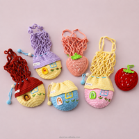 Porte-bouteille en crochet fait main, joli porte-gobelet en fil, sac en maille avec breloque maison fraise et bandoulière, vente en gros