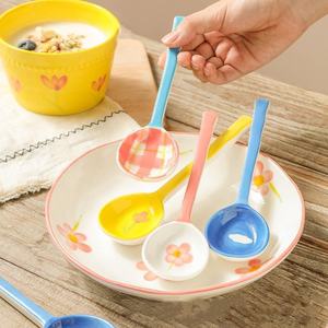 Cuchara de cerámica pintada a mano Ins, cubiertos de cerámica, cucharadita de ensalada de yogur para el día a día, vajilla de diseño, cuchara redonda bonita - Product Image 6