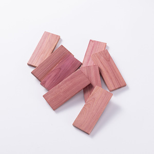 أوتاد خشب الأرز الأحمر الصلب المعطرة المقاومة للرطوبة والآفات، مستطيلة الشكل، صُنعت في الصين لخزانة الملابس المنزلية وخزانة الأحذية - Product Image 4