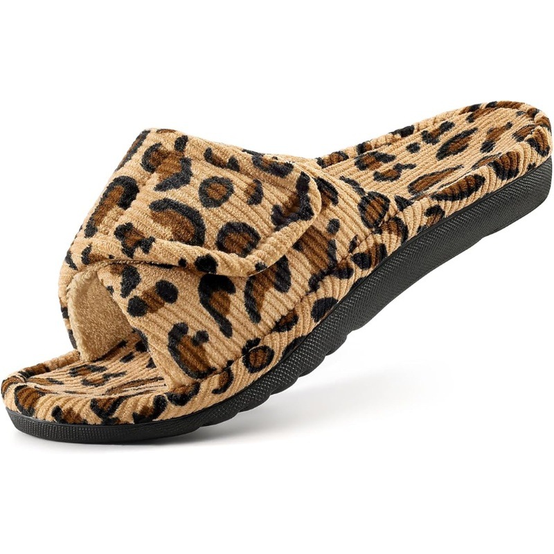 Leopardo kaki