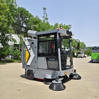 Nouvelle balayeuse routière électrique autopropulsée LM-W2200 2200 mm 18 500 m/h bac 260 L 48 V canon à brouillard pistolet HP nettoyage en marche arrière