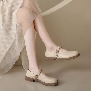 2024รองเท้าส้นเตี้ย Mary Jane สำหรับผู้หญิงรองเท้าส้นเตี้ยสไตล์ฝรั่งเศสรองเท้าโลฟเฟอร์หนังขนาดเล็กสไตล์อังกฤษสำหรับทุกรุ่นที่ใส่ได้กับกระโปรง - Product Image 4