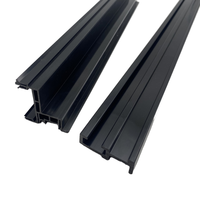 Profilé en plastique rigide extrudé en PVC écologique sur mesure pour fenêtres/portes et applications en supermarché