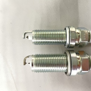 Candele d'Accensione NGK Originali ad Alte Prestazioni, Componenti per Auto, Fornitura all'Ingrosso Diretta dalla Fabbrica per i Mercati Automobilistici Globali - Product Image 5