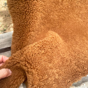 Piel de oveja rizada australiana invierno Pelo Corto lana suave patrón crudo mascota cama y perro juguete para tapicería y decoraciones de animales - Product Image 3