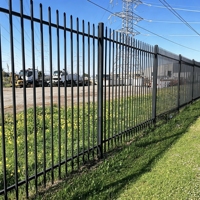 Panneau de clôture tubulaire en aluminium pour la sécurité domestique, durable, revêtement poudré, installation facile, extérieur
