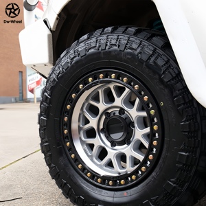 Rines de Aleación Forjada DW para Todoterreno, Diseño de Rayos Divididos, 17 18 19 20 22 Pulgadas, Color Plata Brillante, Beadlock para Ford F-150 250 Ram 1500 2500 - Product Image 4