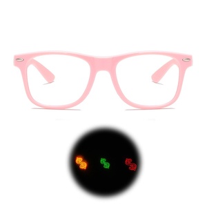 แว่นกันแดดทรงหัวใจแบบสะท้อนแสง UV400 สำหรับงานปาร์ตี้บนเวที ขายดีข้ามพรมแดนบน <span class=keywords><strong>TikTok</strong></span> สำหรับทุกเพศ มีสินค้าในสต็อก - Product Image 6