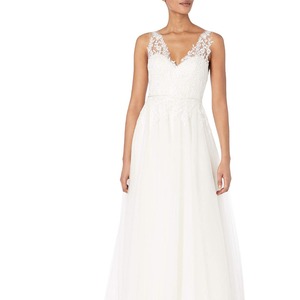 White A-Line Tulle Wedding Dress V-Neck Lace Bodice Natural Waistline Backless Simple Style - Product Image 1