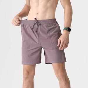 Herensportshorts 2025, ademend, met trekkoordzak, middelhoge taille, effen patroon, nylon-spandex stof, voor buitenactiviteiten - Product Image 1