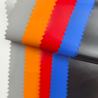 Cuir synthétique PU brillant, souple, léger et fin, résistant à l'abrasion et anti-moisissure, idéal pour la confection de vêtements, d'artisanat et de costumes - Vente en gros usine