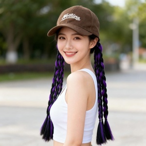 Nouvelle Perruque Chapeau Tressée Faite à la Main, Coiffure Complète Tendance avec Mèches Réalistes Colorées, Accessoire Cheveux Queue de Cheval Stock LM888 - Product Image 2