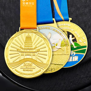 Médaille de récompense sportive en alliage de zinc plaqué argent et <span class=keywords><strong>or</strong></span>, avec impression typographique, remplissage de couleur, logo, texte et numéro personnalisés - Product Image 1