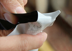 Bâche en film polyéthylène noir et blanc 8 mil anti-UV pour couvertures de fosses de <span class=keywords><strong>ensilage</strong></span>, feuille LLDPE occultante pour la protection des silos et des abris chauffés - Product Image 4