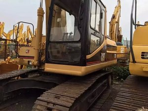 Original Japan Used 320B Hydraulic Crawler Excavator Hot Sale 2021 Year - Product Image 4