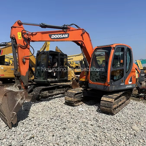 รถขุดไฮดรอลิกแบบตีนตะขาบ Doosan DX85-9C/DX75/DH60 มือสอง น้ำหนัก 8.5 ตัน ชั่วโมงการทำงานต่ำ ได้รับการรับรอง EPA CE เครื่องยนต์ เกียร์ PLC แบริ่ง - Product Image 1