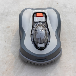 Tondeuse à gazon intelligente Novobot avec GPS et système d'évitement automatique des obstacles pour une utilisation domestique et en jardin - Product Image 1
