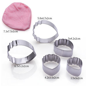 Moule de décoration de gâteau veineux de <span class=keywords><strong>pivoine</strong></span> de pâte de gomme 5 pièces coupeur en acier inoxydable 2 pièces moule de fondant de fleur en silicone - Product Image 2