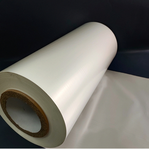 Pellicola Bopp Morbida Impermeabile di Alta Qualità a Basso Prezzo, Pellicola Bianca Perlata per Laminazione a Umido, Grado Alimentare per Confezioni Regalo - Product Image 1