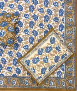 Drap de lit en coton artisanal avec des détails exquis et une riche palette de couleurs pour une sensation de luxe - Product Image 1