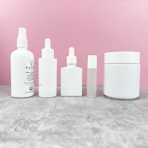 Luxury White Cosmetic Sets Plastic Body Butter Cream Jar Shampoo Oil Conditioner Pump Lotion Bottle Airless Foam Spray Bottle - Product Image 5