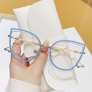Nouvelles lunettes œil-de-chat pour femmes, best-seller transfrontalier, charnières à ressort, verres personnalisables, look haut de gamme tendance, monture métallique - Product Image 4