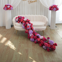 Chic Chemin de table en fleurs artificielles en soie, motif Dahlia et Lys, couleur Lilas Violet, 200x40cm, pour décoration de table, d'autel et de mariage