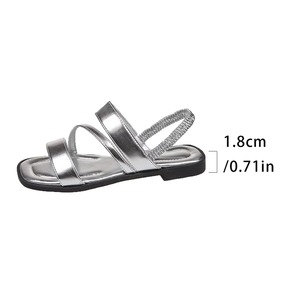 Sandales plates romaines à trois brides pour femmes, à bout carré et bride arrière élastique, pour l'été, les trajets quotidiens et la plage, vente en gros - Product Image 5