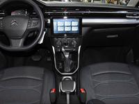 Citroën C3-XR 2021 Automático, Color Oscuro, Euro VI, 5.98L/100km WLTC, 5 Puertas, 5 Plazas, SUV Turbo R16, Cámara Trasera Izquierda, Vehículo Nuevo para Desplazamientos
