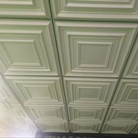 Faux plafond en PVC facile à nettoyer 605x605mm, effet visuel 3D, anti-moisissure, ignifuge, écologique pour usage domestique