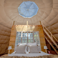 Dôme géodésique écologique moderne en PVC pour le glamping et l'utilisation en extérieur, abri quatre saisons résistant aux UV, taille personnalisée, triple couche