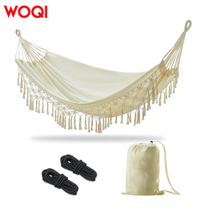 Hamac en coton bohème WOQI, capacité 200 kg, portable, avec pompons, utilisation intérieure et extérieure - Product Image 2