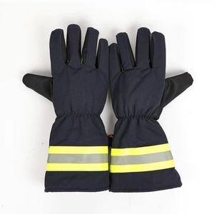 Guantes Resistentes al Fuego y al Desgaste, Aislantes y Retardantes de Llama para Bomberos y Rescate Forestal - Product Image 2