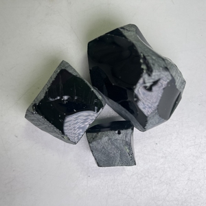 # E156 Nanosital Creado en Laboratorio, Material Sin Cortar, Piedra Preciosa, Piedra en Bruto - Product Image 5