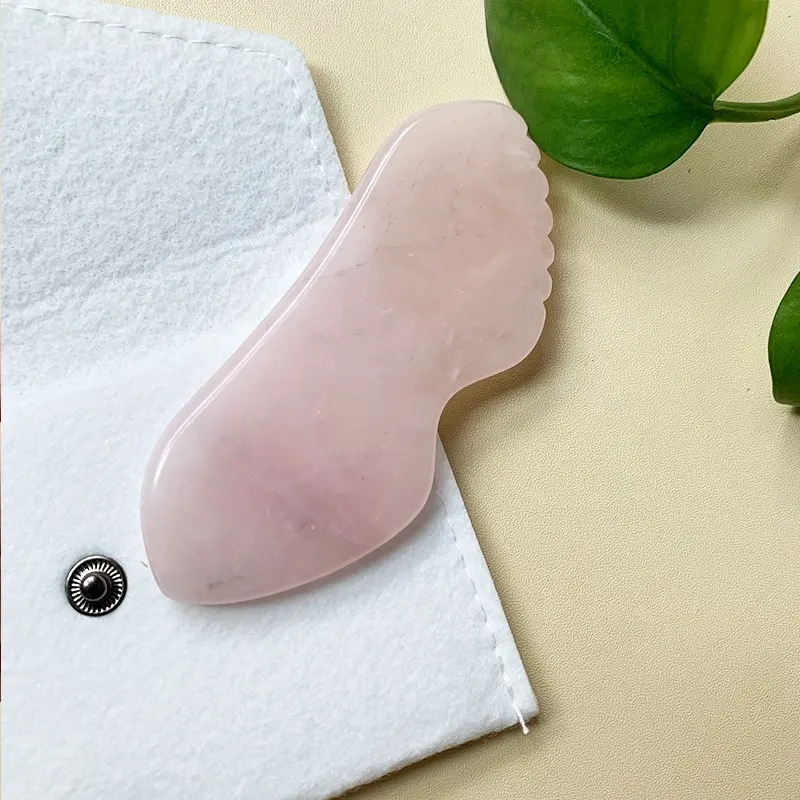 Logo kustom pemijat wajah batu alami Guasha Pink Jade Hati mawar kuarsa Gua Sha papan alat wajah