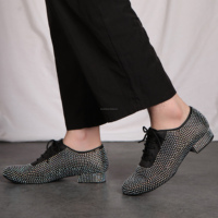 LUOQIAO L605 Chaussures de danse Jazz et Latine pour hommes, bronze satiné, strass étincelants, bout fermé, semelle plate, à lacets, performance, talon bas de 1 cm