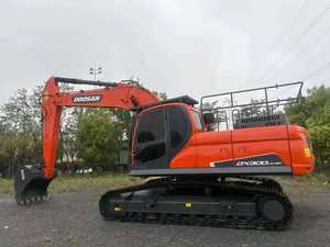 Doosan DX300 100% Original Excavadora sobre orugas Máquina pesada con bomba de motor y componentes de núcleo de caja de cambios 1 año de garantía - Product Image 2