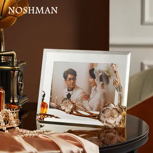 NOSHMAN الجملة حار بيع الزفاف الرجعية معدن شفاف الزجاج الذهب إطار صور مخصص ديكور الزجاج إطارات الصور
