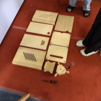 Support d'imprimante pour photomaton en bois assemblé, emballé plat, réduit les frais de transport, boîtier d'imprimante portable sur trépied