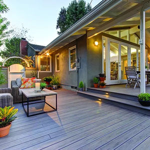 Bon <span class=keywords><strong>prix</strong></span> de bois d'œuvre de bonne qualité Platelage intérieur Wpc - Product Image 1