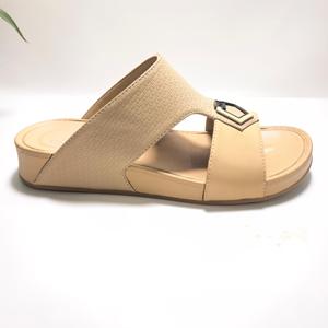 <span class=keywords><strong>Sandali</strong></span> Casual <span class=keywords><strong>da</strong></span> spiaggia in morbido Sole Beige <span class=keywords><strong>da</strong></span> uomo in PU <span class=keywords><strong>da</strong></span> passeggio di tutti i giorni <span class=keywords><strong>sandali</strong></span> estivi <span class=keywords><strong>da</strong></span> uomo - Product Image 1