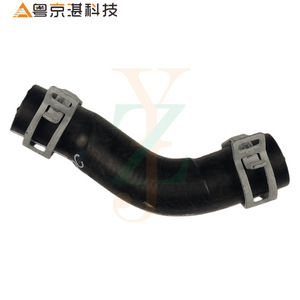 ท่อน้ำหล่อเย็นยางมีความยืดหยุ่นท่อ LR003132แลนด์โรเวอร์สำหรับ Freelander 2 Evoque ส่วนทดแทน - Product Image 1