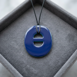 Meilleure vente collier pendentif en corne de vache écologique pour les femmes plaqué bijoux de forme personnalisable pour les fêtes de mariage et les cadeaux - Product Image 3