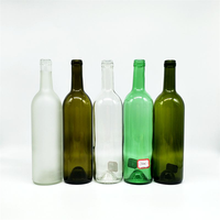En stock 750 ml bouteille de vin rouge en verre vide mat et brillant de haute qualité et bouteille de Bordeaux