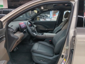 2026 Changan CS55 PLUS 4. Generation Blue <span class=keywords><strong>Whale</strong></span> 1.5T Tianzhu Premium FWD SUV, Champagner, 2300km, Originallack Gebrauchtwagen - Product Image 6